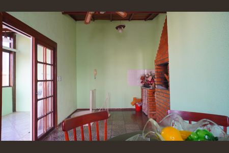 Apartamento à venda com 64m², 3 quartos e 1 vaga Apartamento à venda com 64m², 3 quartos e 1 vagaTerraço