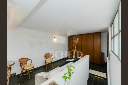 Casa à venda com 3 quartos, 150m² em Alto de Pinheiros, São Paulo
