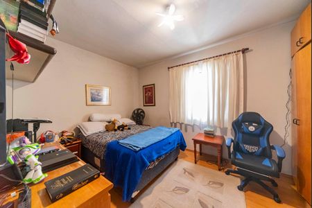 Casa à venda com 153m², 3 quartos e 2 vagas Casa à venda com 153m², 3 quartos e 2 vagasQuarto 2