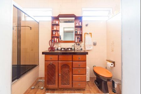 Casa à venda com 153m², 3 quartos e 2 vagas Casa à venda com 153m², 3 quartos e 2 vagasBanheiro do Quarto 3