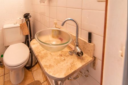 Lavabo do Salão de casa à venda com 3 quartos, 153m² em Vila Boa Vista, Santo André