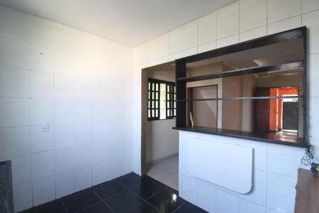 Casa para alugar com 120m², 2 quartos e 2 vagasCozinha