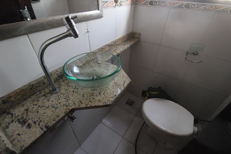 Casa para alugar com 120m², 2 quartos e 2 vagasLavabo