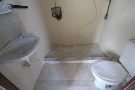 Casa para alugar com 120m², 2 quartos e 2 vagasTerraço - Banheiro