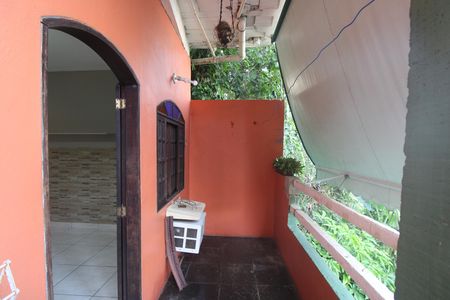 Casa para alugar com 120m², 2 quartos e 2 vagasSuíte - Varanda