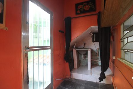 Casa para alugar com 120m², 2 quartos e 2 vagasÁrea de serviço