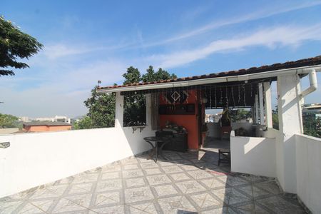 Casa para alugar com 120m², 2 quartos e 2 vagasTerraço