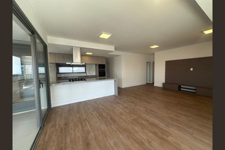 Apartamento para alugar com 245m², 4 quartos e 4 vagas Apartamento para alugar com 245m², 4 quartos e 4 vagasSala