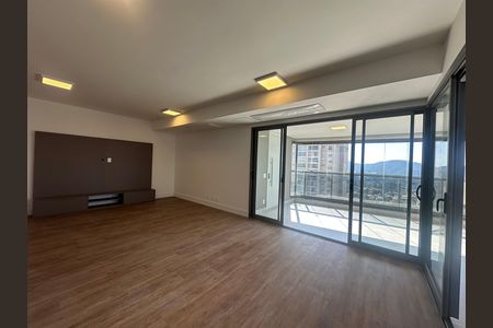 Apartamento para alugar com 245m², 4 quartos e 4 vagas Apartamento para alugar com 245m², 4 quartos e 4 vagasSala