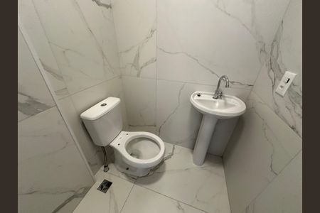 Apartamento para alugar com 245m², 4 quartos e 4 vagas Apartamento para alugar com 245m², 4 quartos e 4 vagasBanheiro de serviço