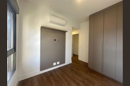 Apartamento para alugar com 245m², 4 quartos e 4 vagas Apartamento para alugar com 245m², 4 quartos e 4 vagasSuíte 2