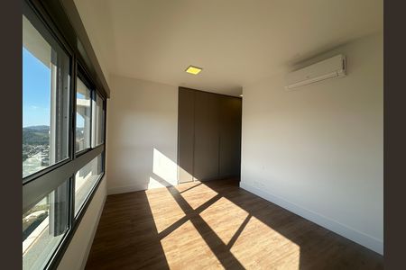 Apartamento para alugar com 245m², 4 quartos e 4 vagas Apartamento para alugar com 245m², 4 quartos e 4 vagasSuíte 1