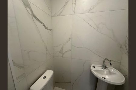 Apartamento para alugar com 245m², 4 quartos e 4 vagas Apartamento para alugar com 245m², 4 quartos e 4 vagasBanheiro de serviço