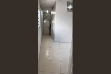 Corredor de apartamento para alugar com 3 quartos, 65m² em Setor Centro Oeste, Goiânia