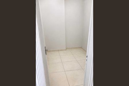 Apartamento para alugar com 65m², 3 quartos e 1 vaga Apartamento para alugar com 65m², 3 quartos e 1 vagaQuarto