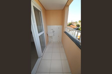 Apartamento para alugar com 44m², 2 quartos e 1 vagaSacada / Área de Serviço
