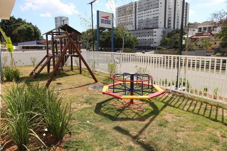 Apartamento para alugar com 44m², 2 quartos e 1 vagaÁrea comum - Playground