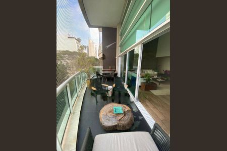 Apartamento à venda com 3 quartos, 250m² em Perdizes, São Paulo