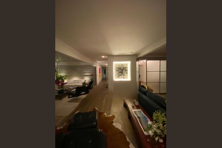 Apartamento à venda com 3 quartos, 250m² em Perdizes, São Paulo