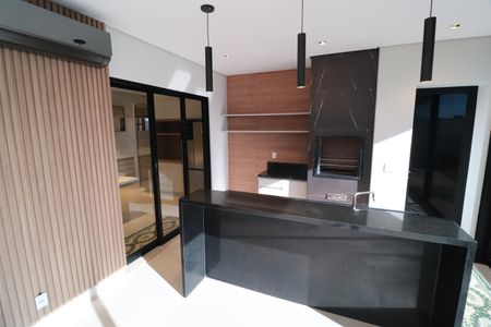 Casa de condomínio para alugar com 400m², 4 quartos e 6 vagasVaranda gourmet