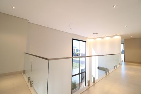 Casa de condomínio para alugar com 400m², 4 quartos e 6 vagasHall Quartos