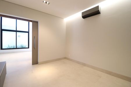 Casa de condomínio para alugar com 400m², 4 quartos e 6 vagasSala de TV