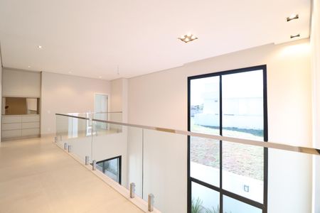 Casa de condomínio para alugar com 400m², 4 quartos e 6 vagasHall Quartos