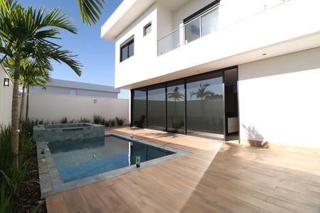 Casa de condomínio para alugar com 400m², 4 quartos e 6 vagasPiscina