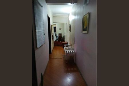 Casa à venda com 162m², 3 quartos e 2 vagas