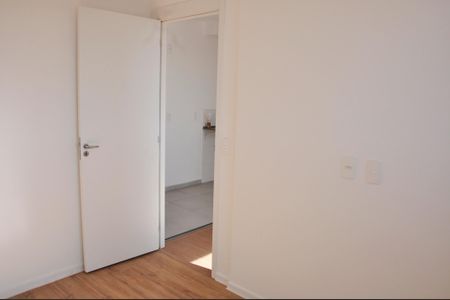 Apartamento para alugar com 40m², 2 quartos e sem vaga Apartamento para alugar com 40m², 2 quartos e sem vagaDetalhe - Quarto 02
