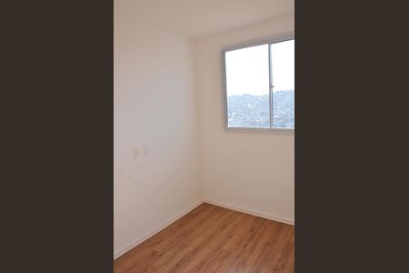 Apartamento para alugar com 40m², 2 quartos e sem vaga Apartamento para alugar com 40m², 2 quartos e sem vagaDetalhe - Quarto 02