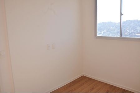 Apartamento para alugar com 40m², 2 quartos e sem vaga Apartamento para alugar com 40m², 2 quartos e sem vagaDetalhe - Quarto 02