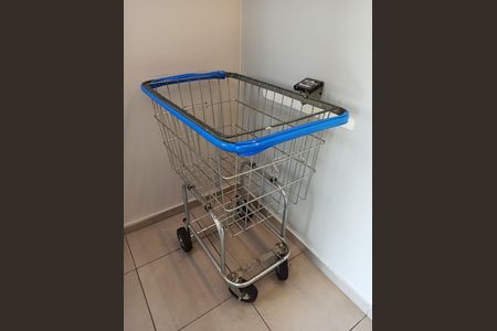 Apartamento para alugar com 40m², 2 quartos e sem vaga Apartamento para alugar com 40m², 2 quartos e sem vagaCarrinho