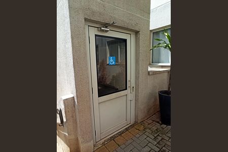 Apartamento para alugar com 40m², 2 quartos e sem vaga Apartamento para alugar com 40m², 2 quartos e sem vagaElevador Deficiente