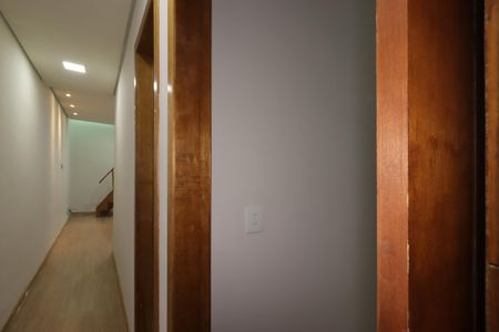 Apartamento à venda com 108m², 2 quartos e 2 vagasCorredor