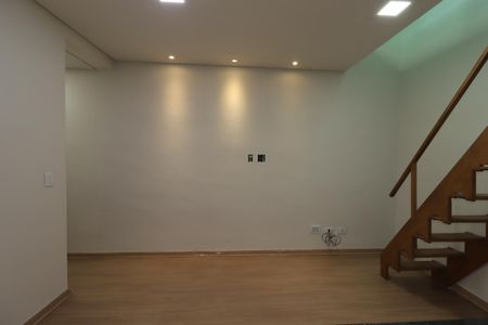 Apartamento à venda com 108m², 2 quartos e 2 vagasSala