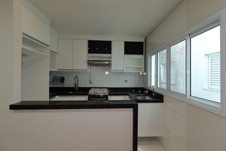Apartamento à venda com 108m², 2 quartos e 2 vagasCozinha