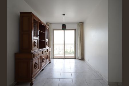 Apartamento à venda com 65m², 3 quartos e 1 vagaSala