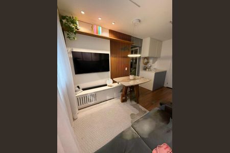 Apartamento à venda com 2 quartos, 32m² em Parque Munhoz, São Paulo