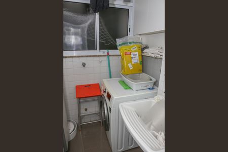 Apartamento para alugar com 75m², 2 quartos e 2 vagasCozinha e Área de Serviço