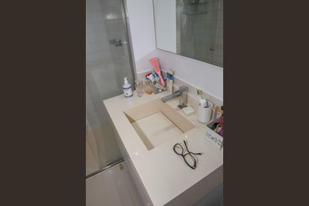 Apartamento para alugar com 75m², 2 quartos e 2 vagasBanheiro da Suíte