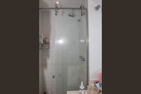 Apartamento para alugar com 75m², 2 quartos e 2 vagasBanheiro da Suíte