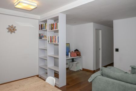 Apartamento para alugar com 75m², 2 quartos e 2 vagasSala