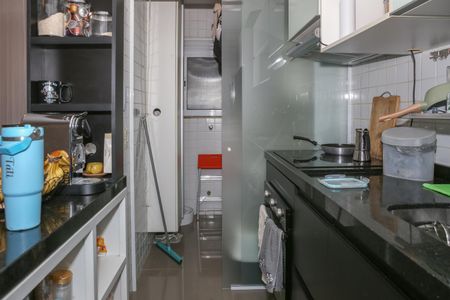 Apartamento para alugar com 75m², 2 quartos e 2 vagasCozinha e Área de Serviço