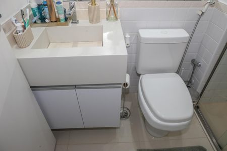 Apartamento para alugar com 75m², 2 quartos e 2 vagasBanheiro Social