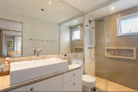 Apartamento à venda com 154m², 3 quartos e 2 vagas