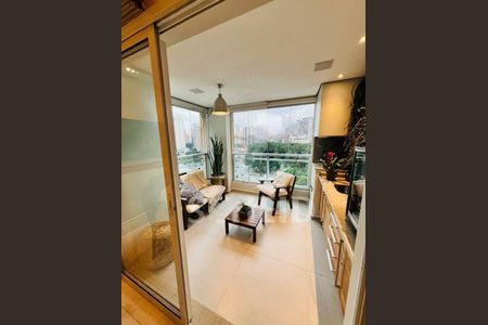 Apartamento à venda com 154m², 3 quartos e 2 vagas