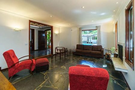 Casa à venda com 4 quartos, 458m² em Alto de Pinheiros, São Paulo