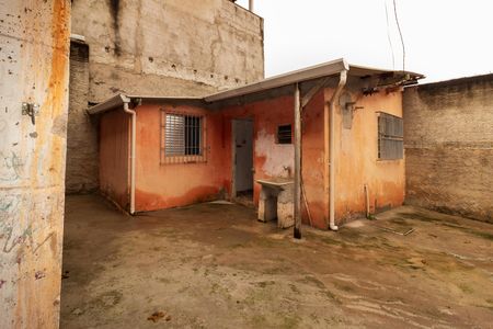 Casa à venda com 64m², 4 quartos e sem vaga Casa à venda com 64m², 4 quartos e sem vagaCasa 2