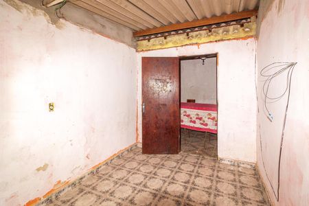 Casa à venda com 64m², 4 quartos e sem vaga Casa à venda com 64m², 4 quartos e sem vagaCasa 2